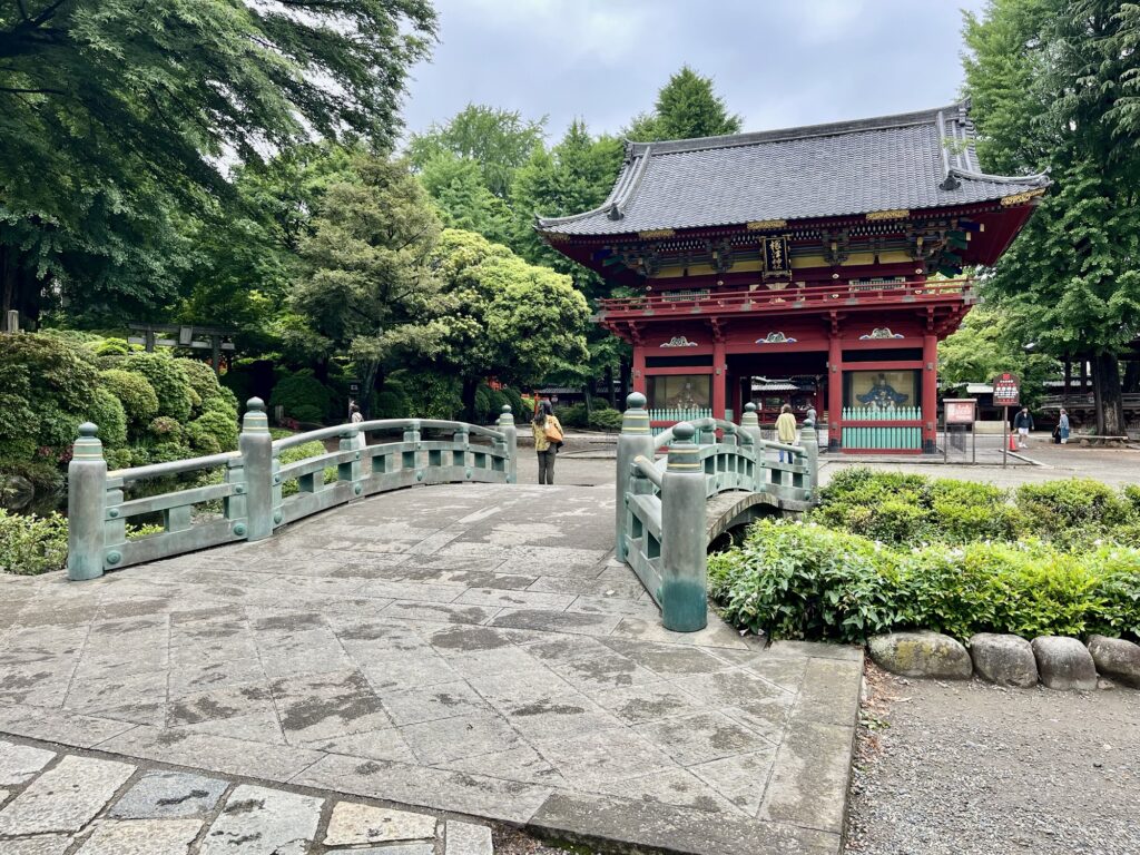 神橋と楼門