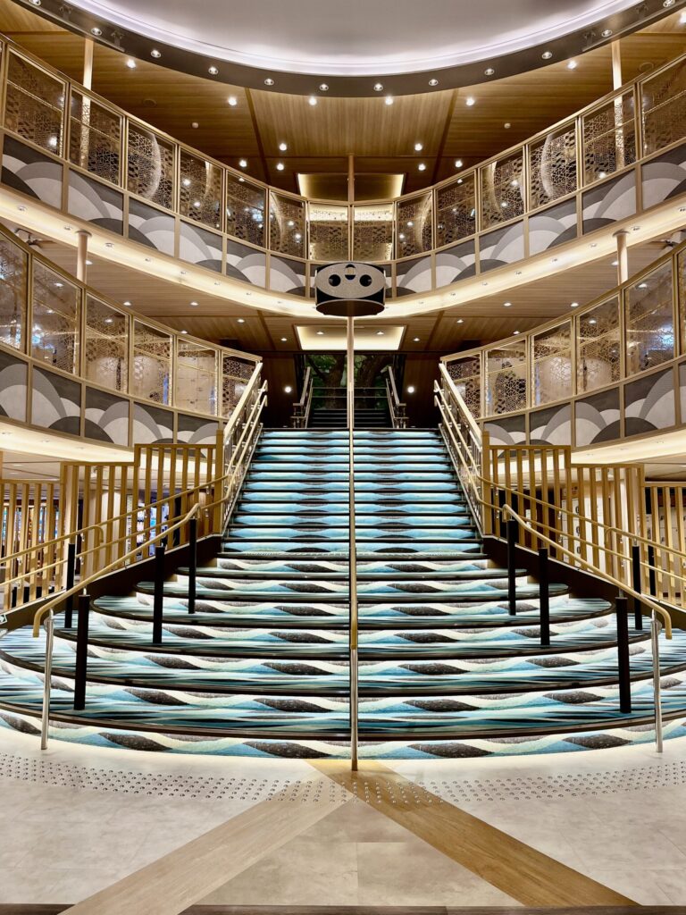 さんふらわあむらさきエントランス