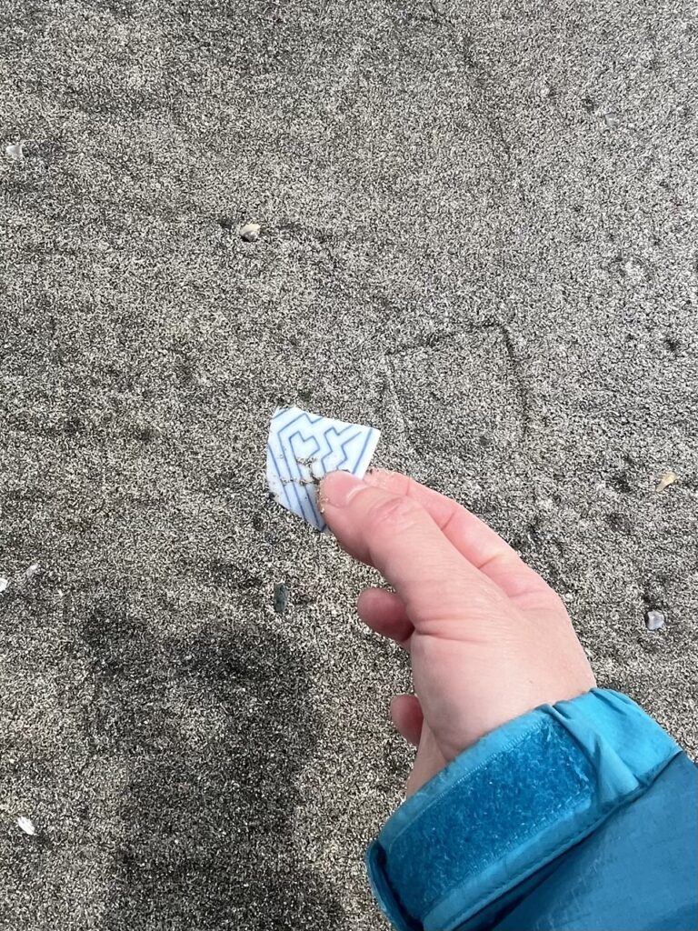 陶片（シー陶器？）